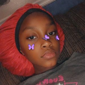 Meet your Posher, Madison